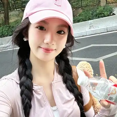 萧宏德